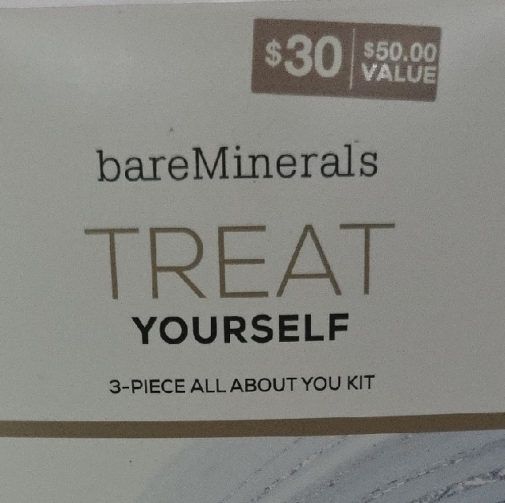 bareMinerals Treat Yourself Kit - Cream and Black This Contain 2 Boxes .